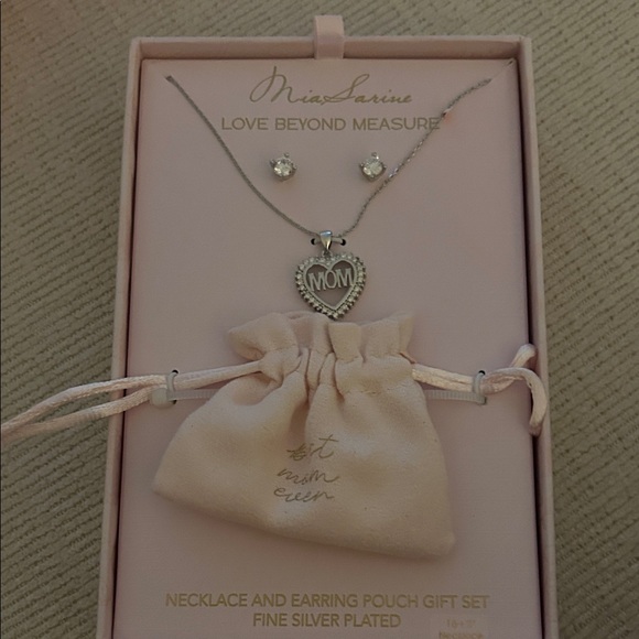 Silver 'Mom' Heart Necklace and Earring Set - Picture 1 of 5